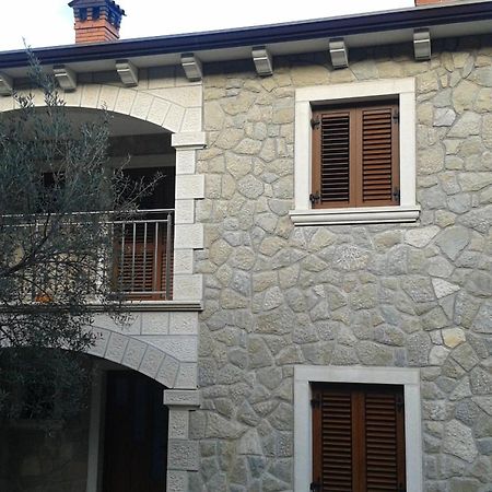 Apartamento Victory Ravni Exterior foto