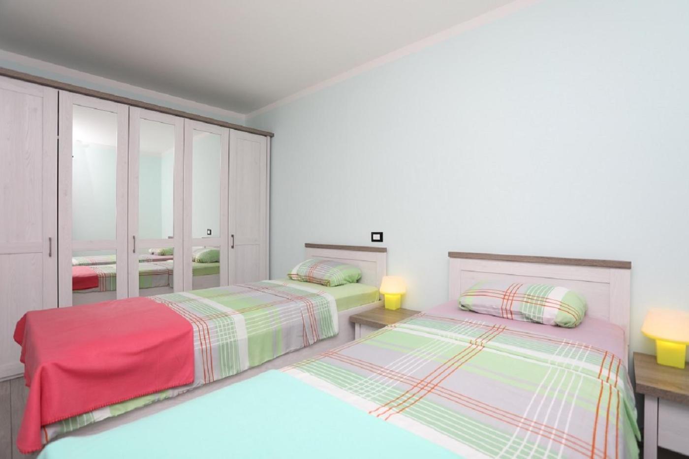 Apartamento Victory Ravni Habitación foto